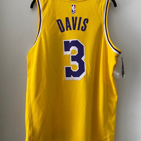Lakers Davis #3 Basketball Jersey - Picture 7 of 7
